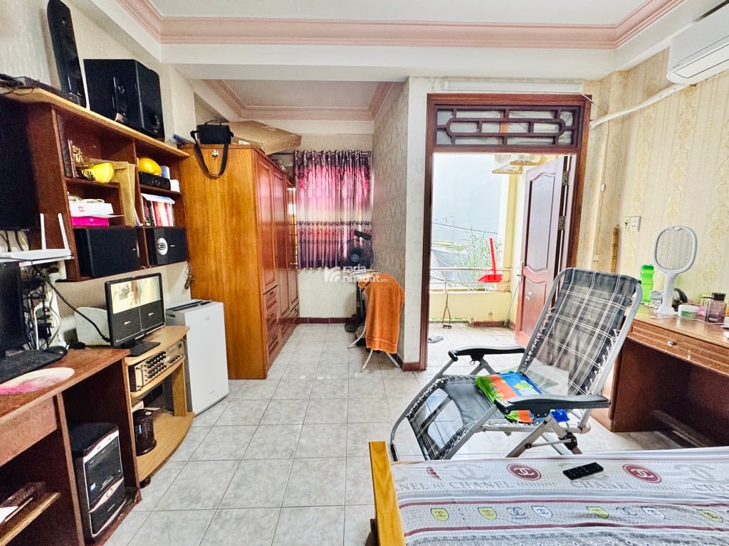 HẺM XE HƠI 5M HỒ VĂN HUÊ, PHÚ NHUẬN, 4 TẦNG CÓ KC Ở NGAY. GIẢM 350TR CHỈ CÒN 14.99T TL 