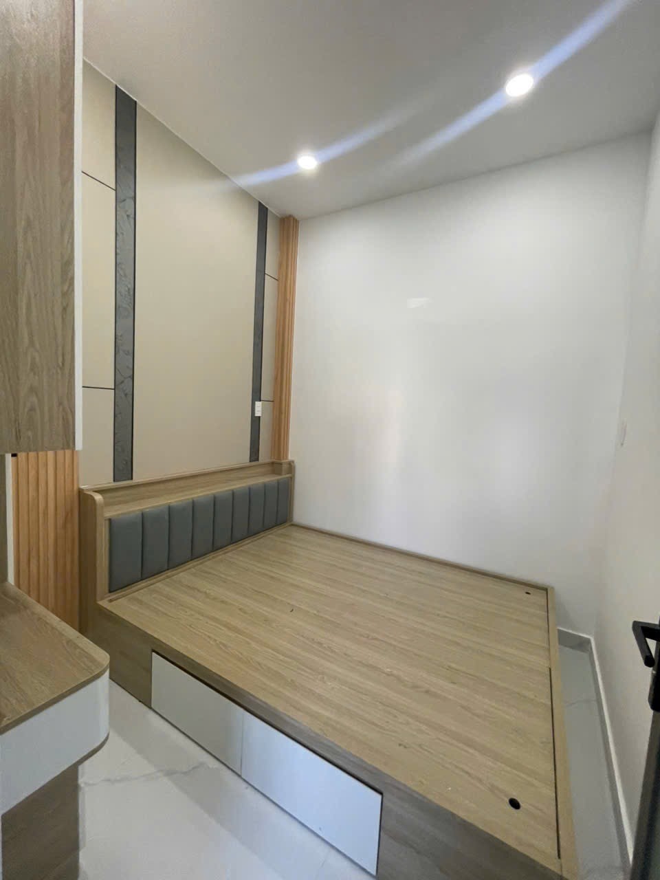 Siêu phẩm nhà mới full nội thất khu Tên Lửa Tỉnh Lộ 10, An Lạc, Bình Tân chỉ 2.98 tỷ 