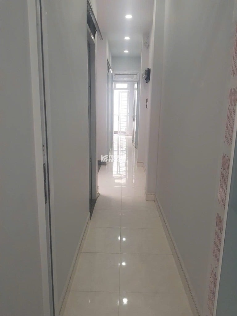 NHÀ 4 TẦNG MỚI XÂY 11 PHÒNG NGỦ NGAY CẦU NGUYỄN TRI PHƯƠNG.