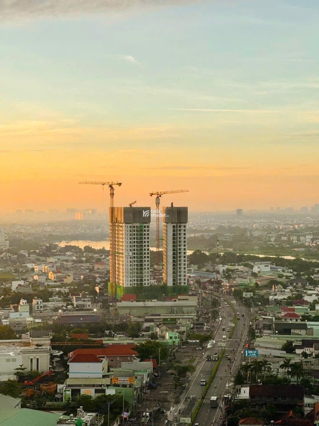 MUA NHÀ BẰNG LƯƠNG 10TR/ THÁNG, CĂN HỘ THE EMERALD 68