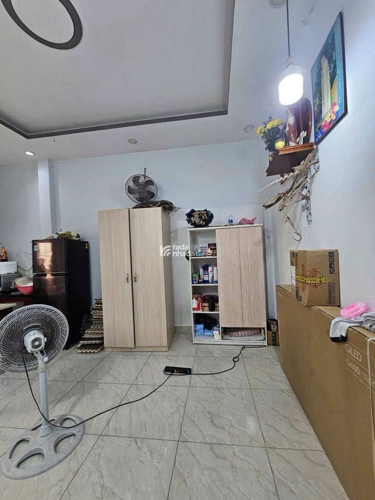 MẶT TIỀN KD ĐÔNG HỒ, TÂN BÌNH, 100M2 CÓ KC Ở NGAY. GIẢM 350TR CHỈ CÒN 17.8T TL 