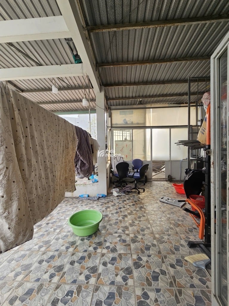 MẶT TIỀN KD ĐÔNG HỒ, TÂN BÌNH, 100M2 CÓ KC Ở NGAY. GIẢM 350TR CHỈ CÒN 17.8T TL 