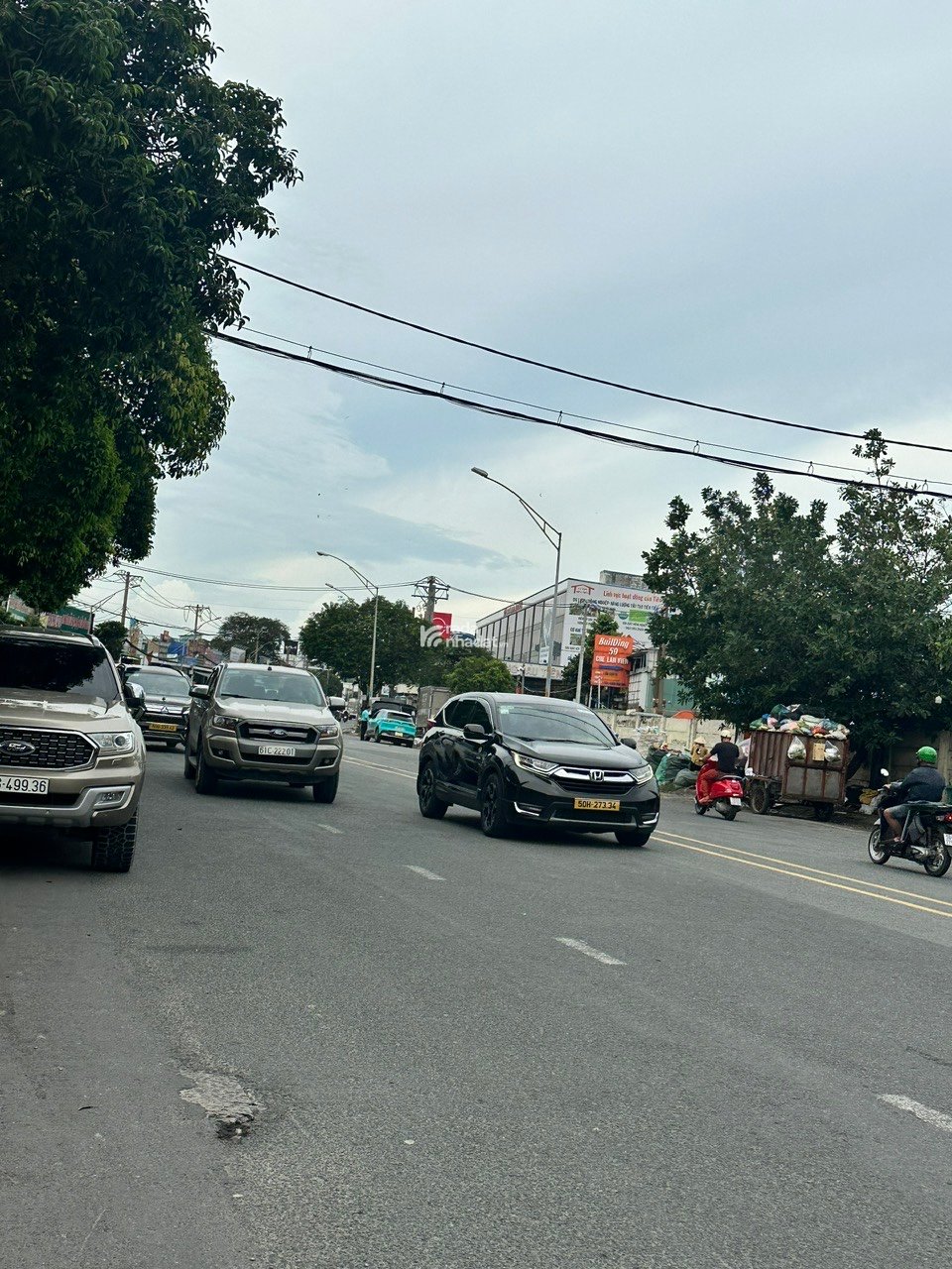 15 tỷ . NHÀ 3 TẦNG MẶT TIỀN KINH DOANH , CHẾ LAN VIÊN , Q. TÂN PHÚ .4 x 20.5m