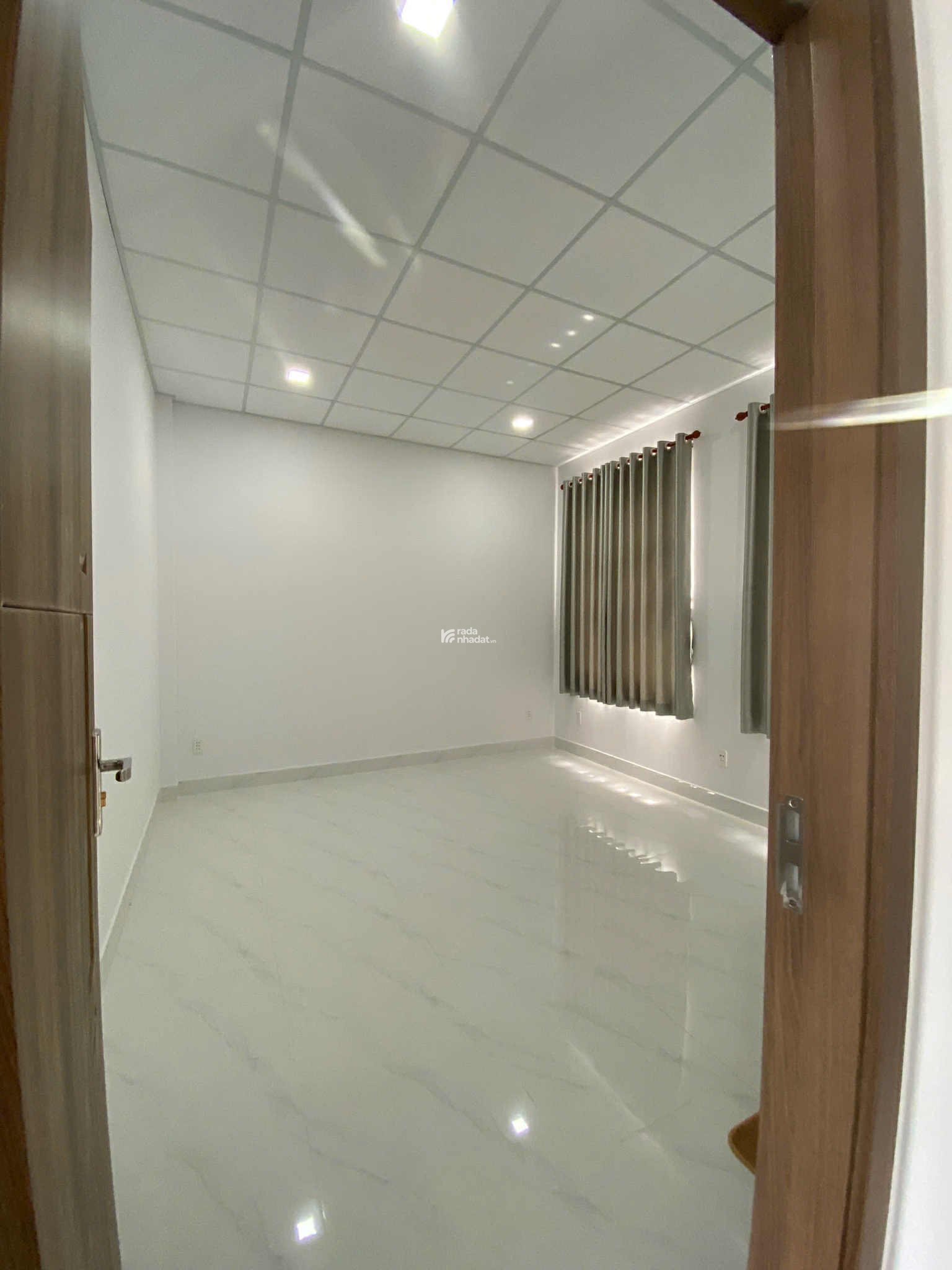 Bán nhà sát mặt tiền đường Tỉnh Lộ 10, DT 63m2, xây mới 1 trệt, 1 lầu