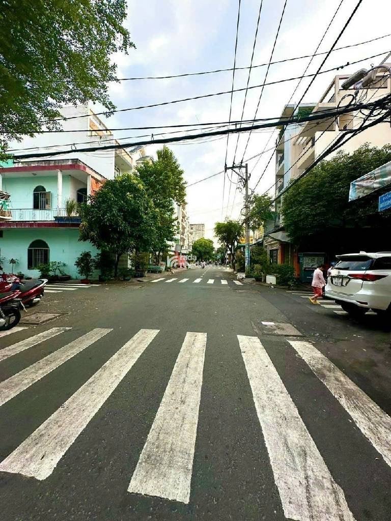 bán nhà gần lê trọng tấn kênh tham lương