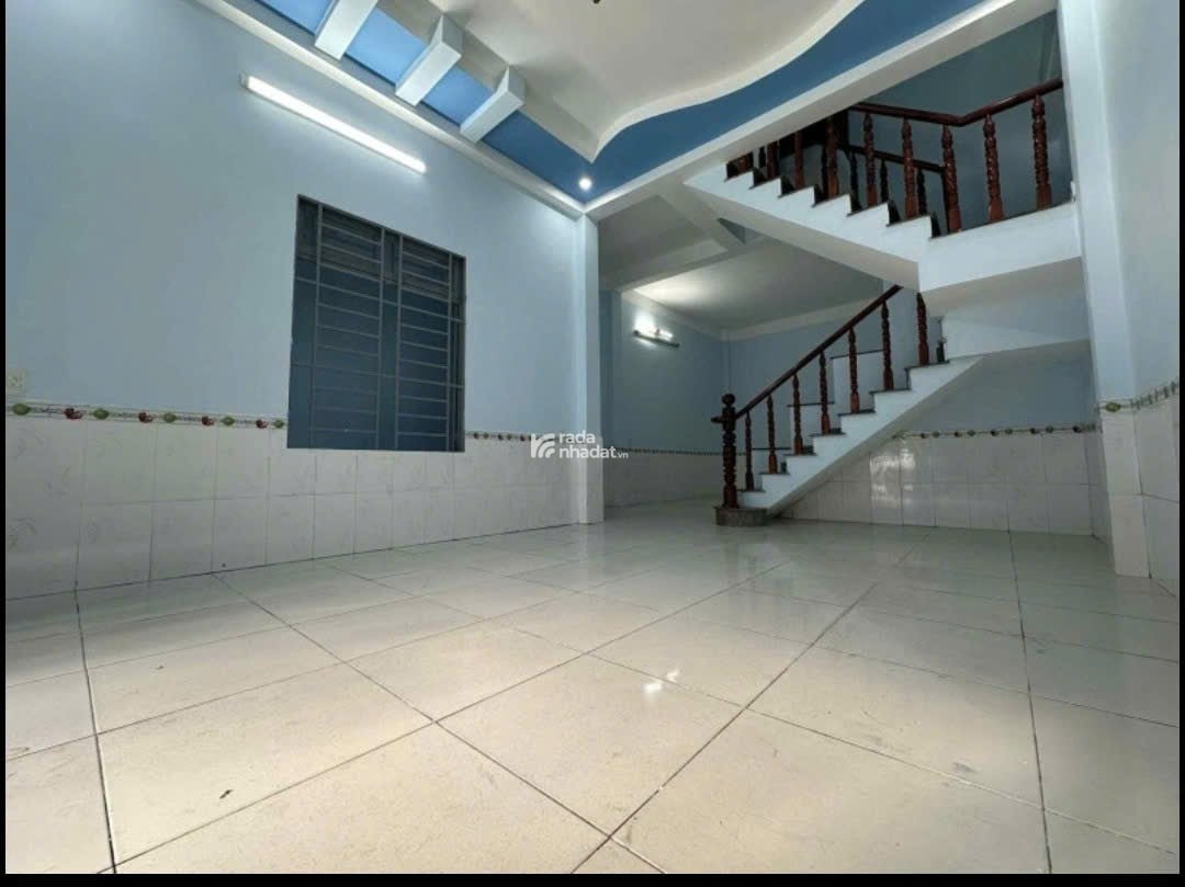 Tân Đông Hiệp – Gần Ngã Tư Chiêu Liêu – HẺM XE TẢI TRÁNH NHAU – 61m2 – Nhà 2 Tầng Mới – Chỉ 3.6 Tỷ