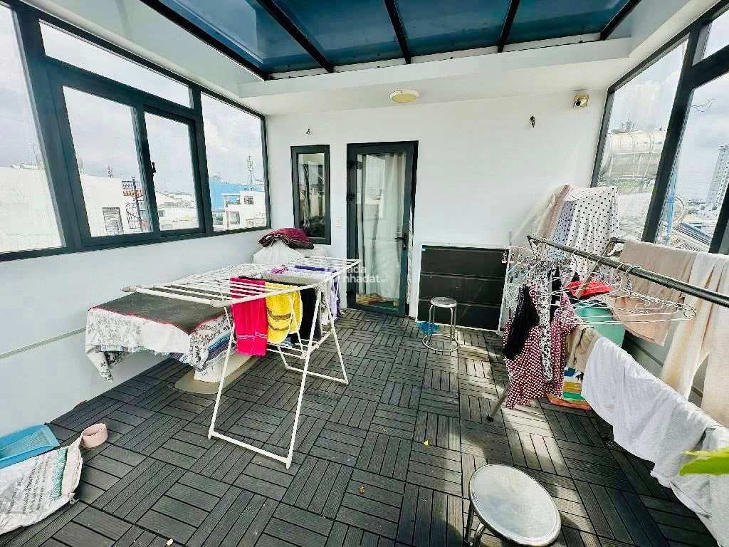 BÁN NHÀ MẶT TIỀN KHU BÀN CỜ HỌ LÊ 5 TẦNG KIÊN CỐ, GARA Ô TÔ GẦN NGUYỄN SƠN GIÁ NHỈNH 10 TỶ