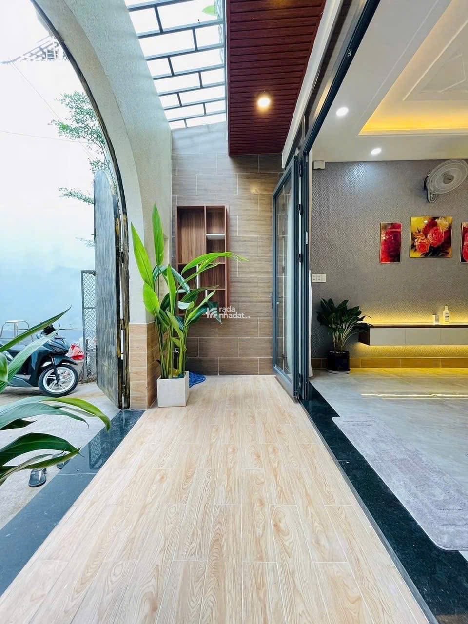 BÁN ĐẤT TẶNG NHÀ 3 TẦNG MỚI FULL NỘI THẤT - DT 75M2 – GIÁ CHỈ 6.3 TỶ TL