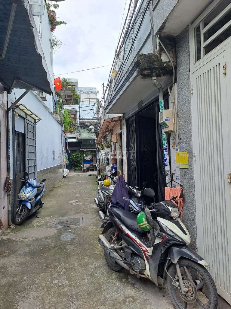 NHÀ 2/ PHAN VĂN HỚN, 3,5 NỞ HẬU 5m DÀI 15m, CÁCH THAM LƯƠNG 600m