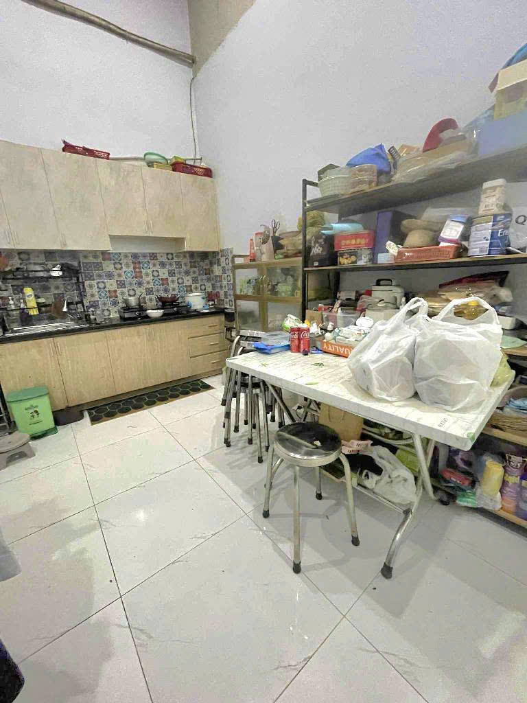 BÁN NHÀ ĐƯỜNG MÃ LÒ,GẦN BV QUẬN (5m x 18m x CẤP 4) 6,7 TỶ TL