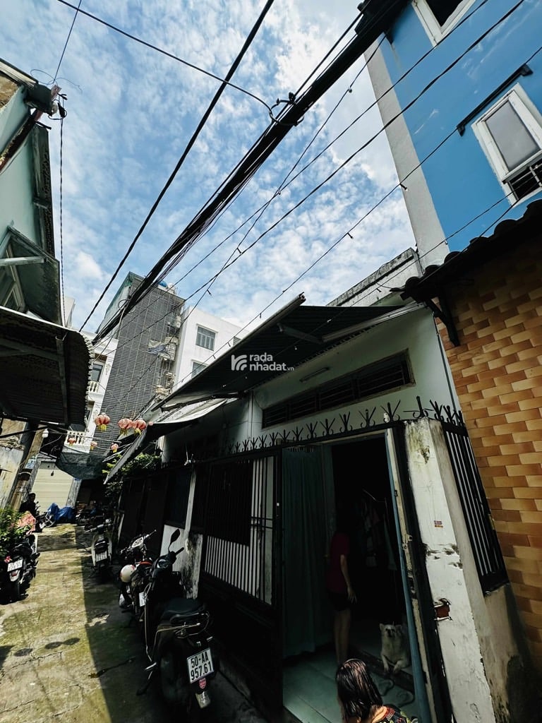 SÁT MT LÊ TRỌNG TẤN, TÂN PHÚ, CHUẨN 11M NGANG HIẾM CÓ. GIẢM 550TR CHỈ 6.6T TL TỐT