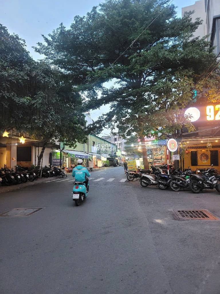 NHÀ 5 TẦNG TÂN PHÚ - 127M2 (6x20) - MẶT TIỀN KINH DOANH ĐỈNH - THU NHẬP ỔN ĐỊNH 100 TR/T - 23 TỶ TL