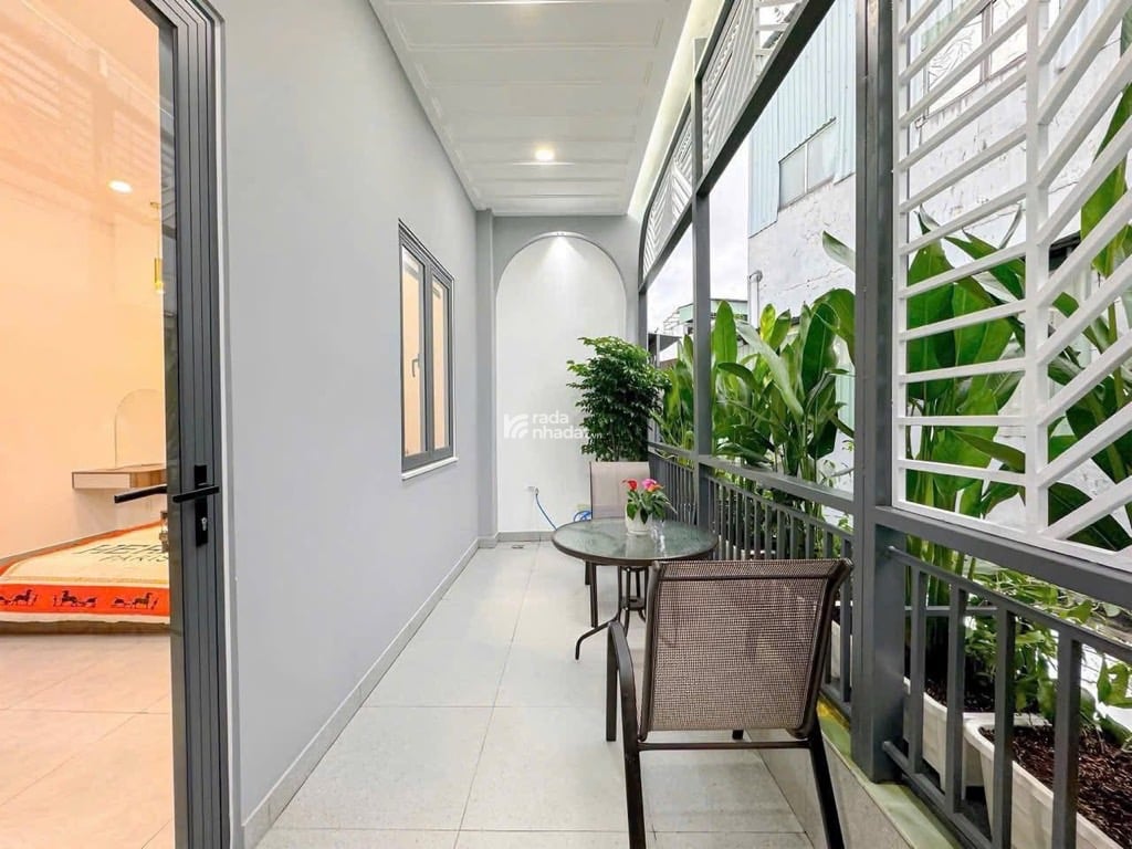 Bán Nhà Phố ĐẸP SANG 3 Tầng 3PN 4WC Hẻm Trần Văn Khánh Q7, Sát Trung Tâm Q1, Giá 6,8 Tỷ