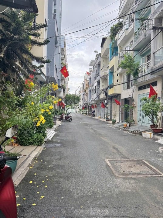 HẺM 8M - BÁN NHÀ MỚI PHAN VĂN TRỊ 4x14M. CÁCH MT PHẠM VĂN ĐỒNG 100M