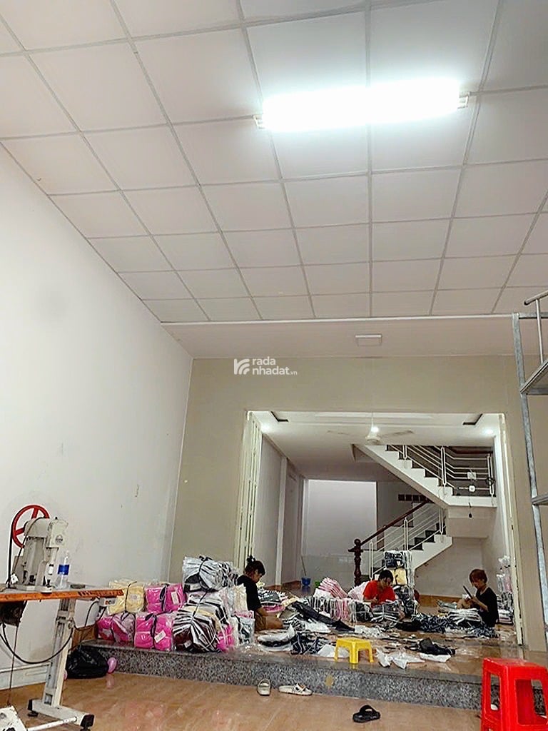 Bán nhà gần tân kỳ tân quý  bình long 