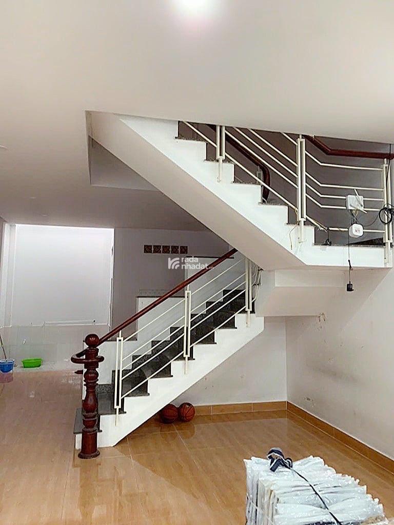 Bán nhà gần tân kỳ tân quý  bình long 