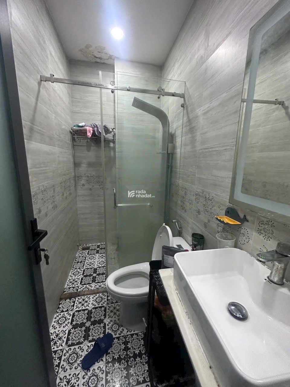 NHÀ 5 TẦNG KHU PHÂN LÔ - HẺM XE HƠI 5M - VỊ TRÍ VIP, DÂN TRÍ - CHỈ 8 TỶ 29 TL