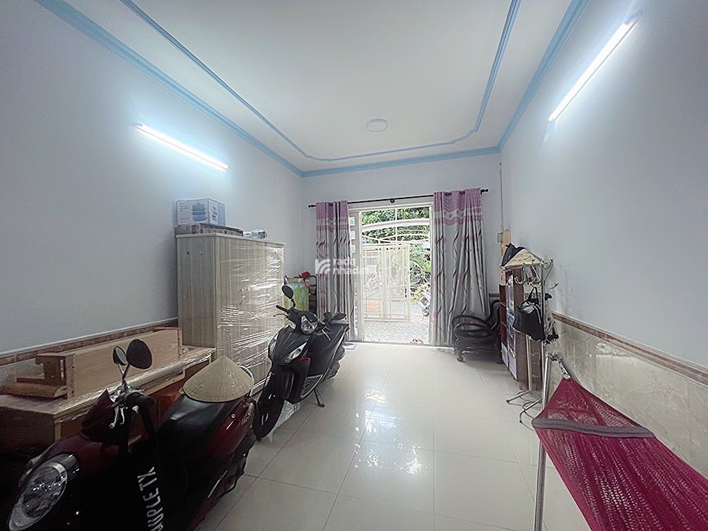 Bán nhà viêu công viên. hồ đắc di tây thạnh