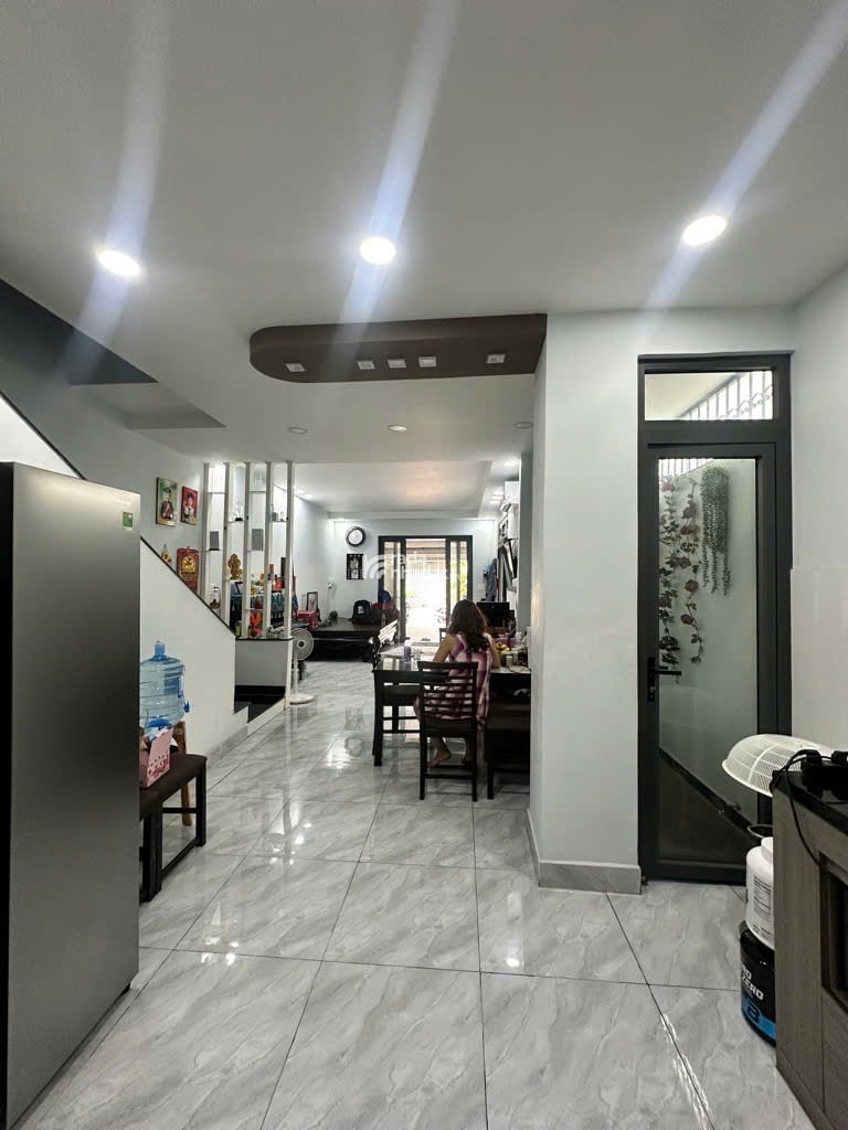 88m2 - Giá 12.98 tỷ - Mặt tiền đường số 17 ngay tiểu học Tân Hưng, Q7