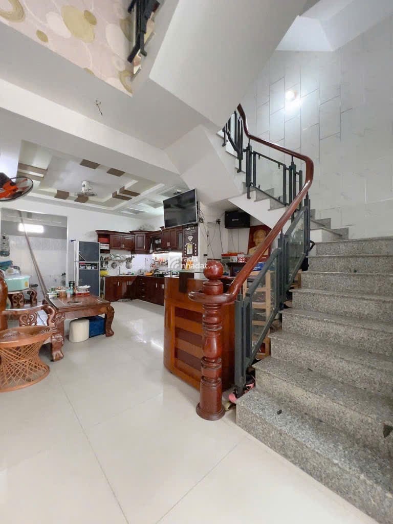 Nhà 4 tầng  sát mặt tiền Phạm Văn Chiêu  P16  Gò Vấp  hẻm 6m  4.5x16m  Giá 8.2 tỷ