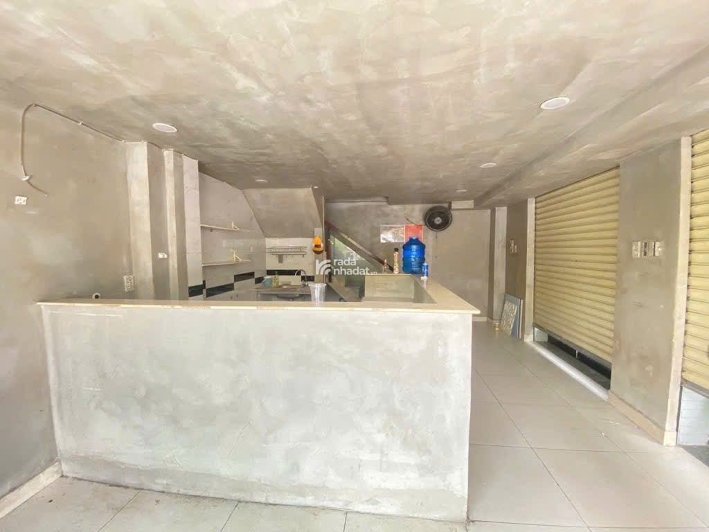 GÓC 2 MẶT TIỀN KÊNH TÂN HOÁ -TÂN PHÚ     CHO THUÊ 17TR/THÁNG       CHỈ HƠN 5 TỶ    DT: 4.3M. Nở hậu