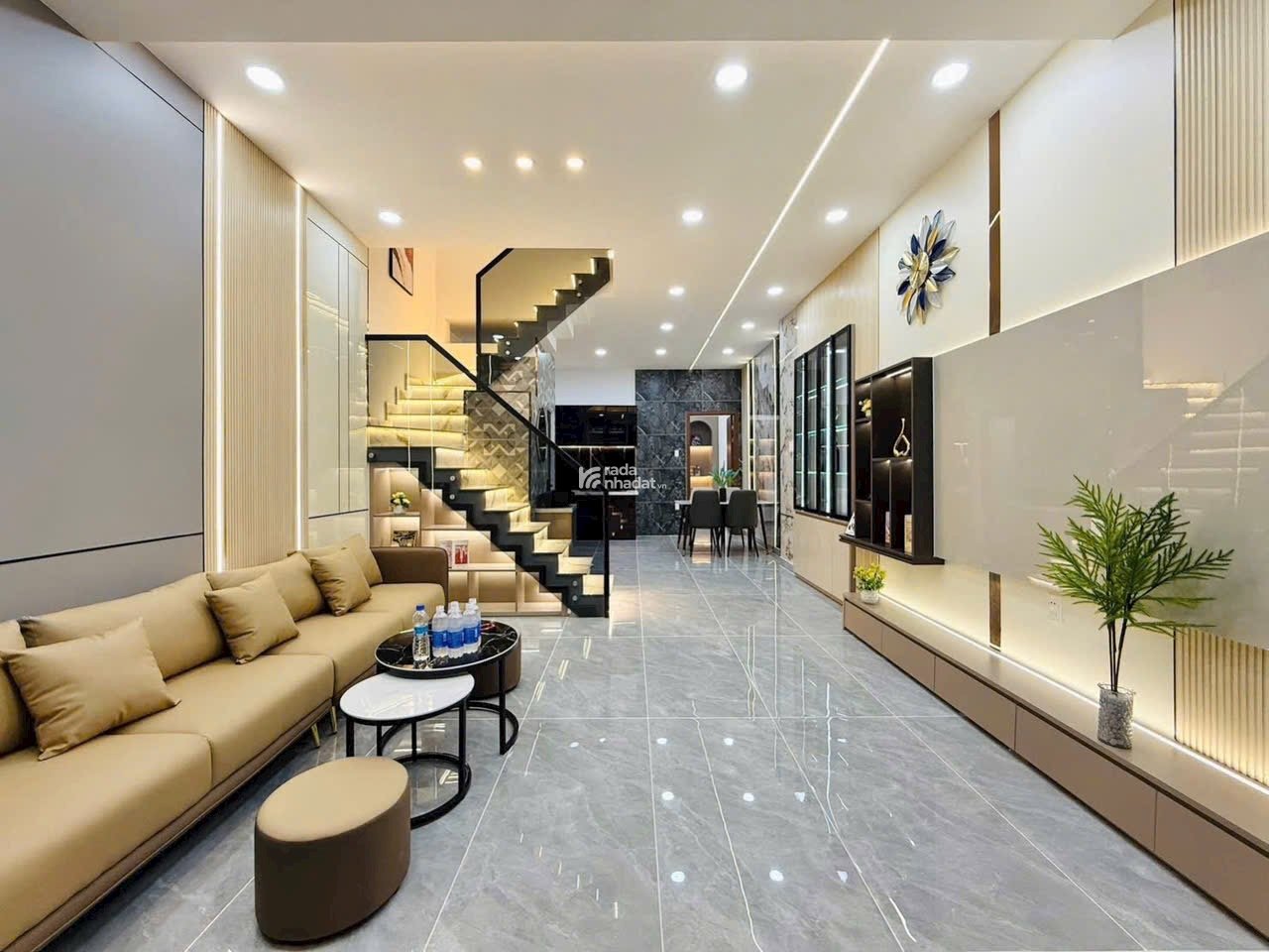 Chủ nhà kẹt cần bán nhà diện tích 50,2m2 giá 4ty8 đường Nguyễn Cửu Vân Phường 17 Quận Bình Thạnh