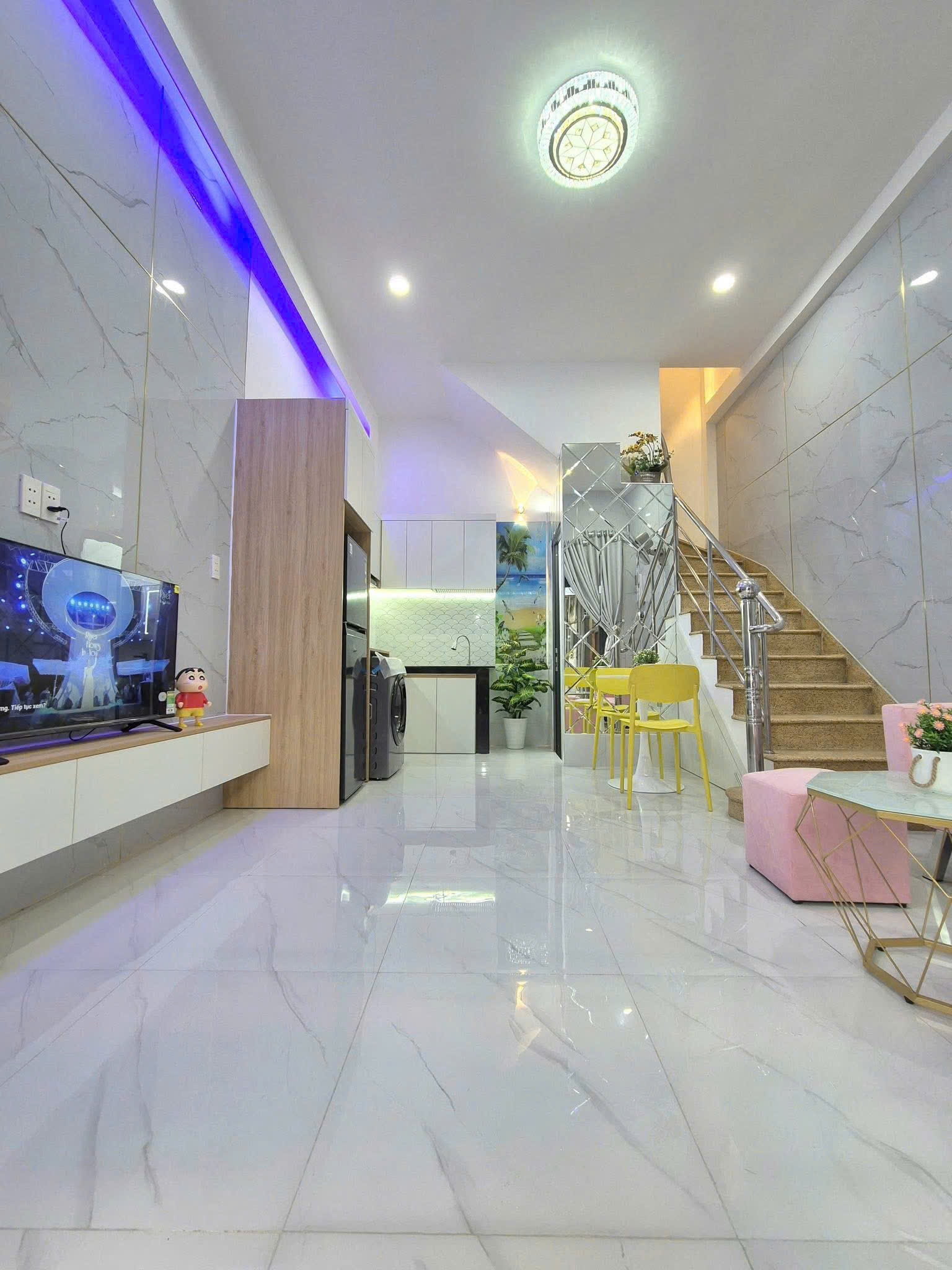 Siu phẩm nhà đẹp Q10, giá 3tỷ790, full nội thất, dọn vào ở liền, HXH, vị trí đẹp, LH ngay