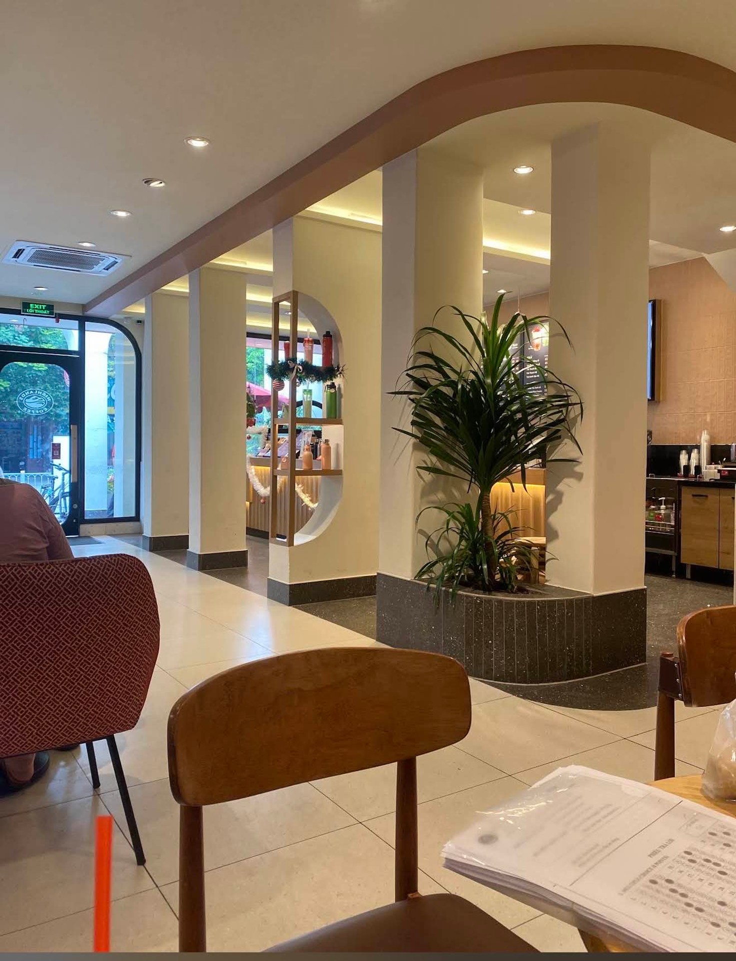 Mặt tiền Kênh Tân Hóa, 220m2, 13x17, 3 tầng, dòng tiền 77tr/tháng, Chỉ 32.5 tỷ