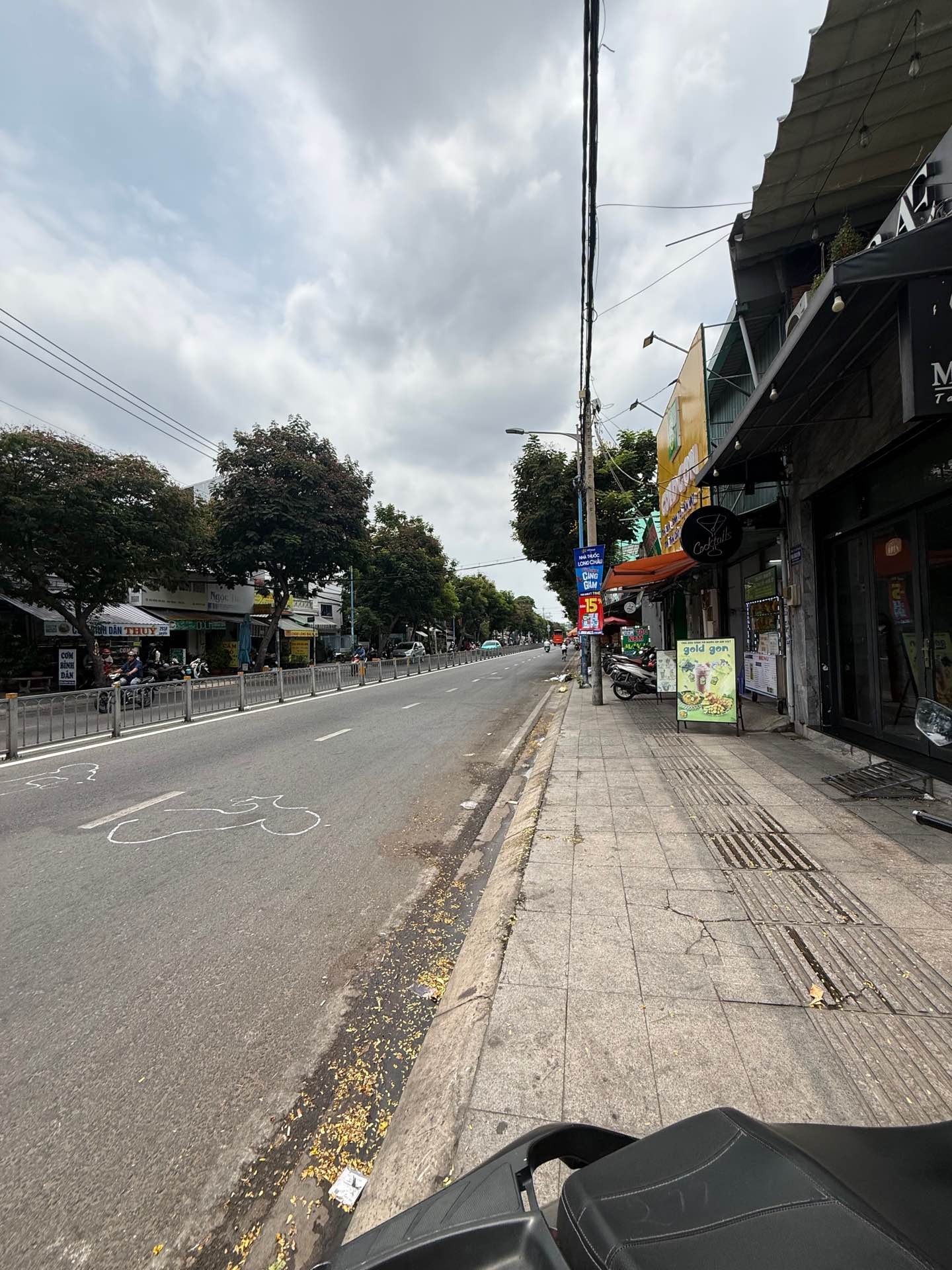 Mặt tiền Kênh Tân Hóa, 220m2, 13x17, 3 tầng, dòng tiền 77tr/tháng, Chỉ 32.5 tỷ