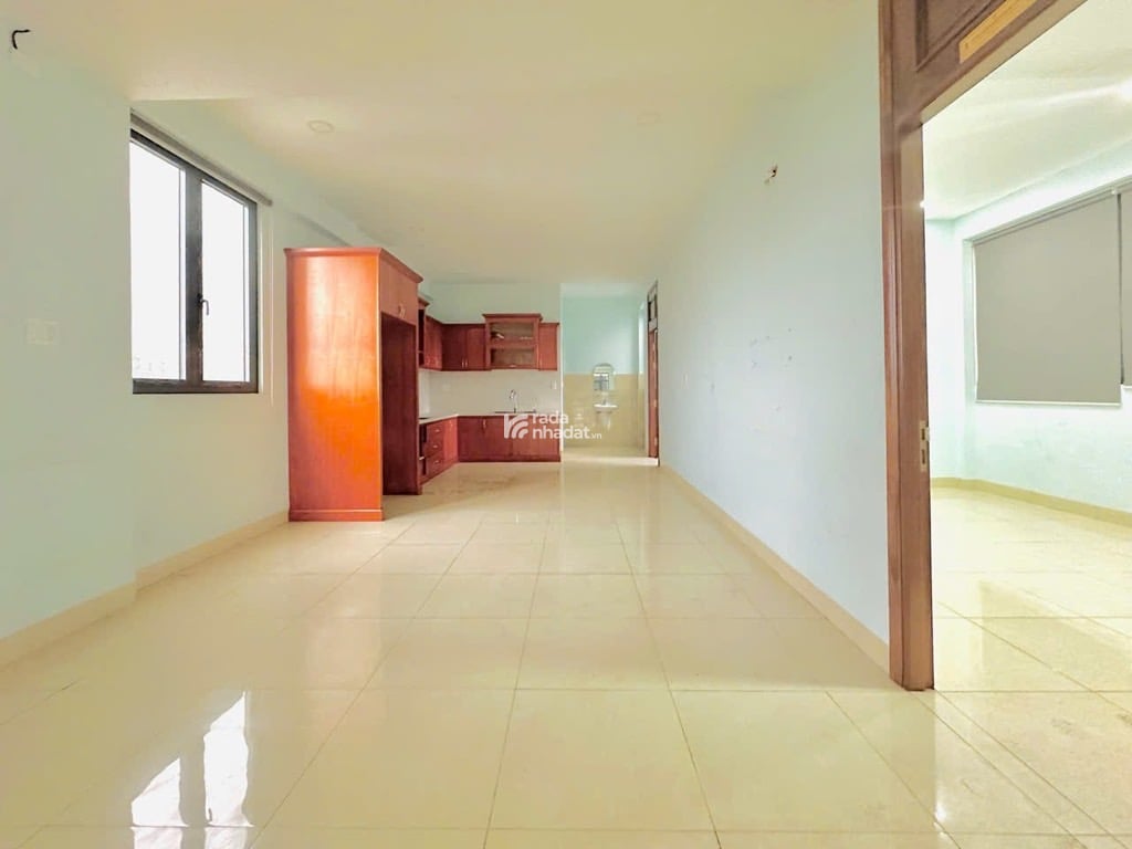 MẶT TIỀN 208m2 PHAN THỊ HÀNH, 6 TẦNG BTCT, dòng tiền 60 triệu/ tháng