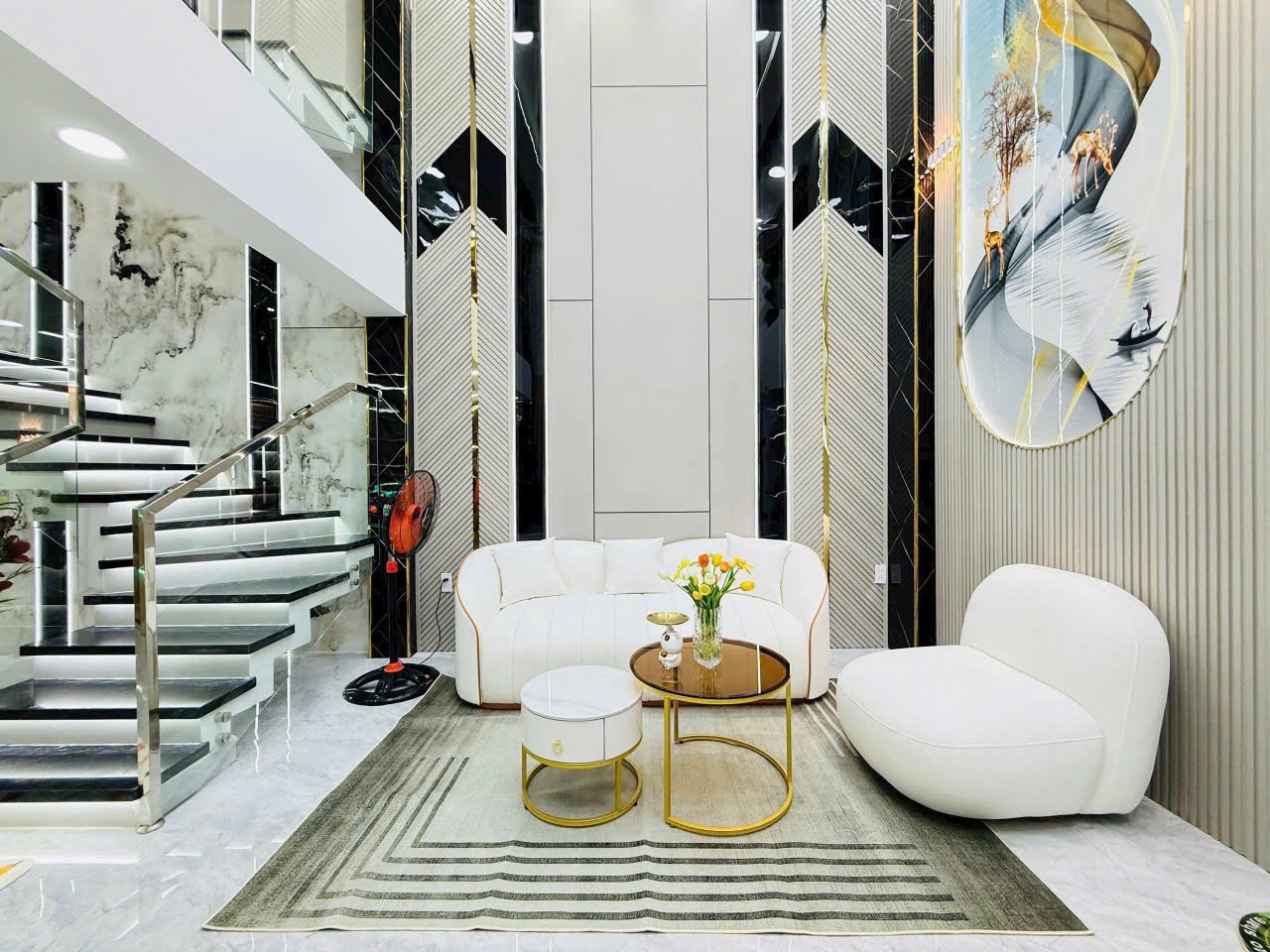 Nhà DT 56m2 giá 4tỷ8 đường Hoàng Bật Đạt P15 Tân Bình 