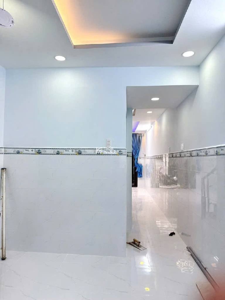 BÁN NHÀ ĐẸP PHÚ ĐỊNH 36M2 4.X TỶ HẺM XE HƠI 2 TẦNG BTCT QUẬN 8