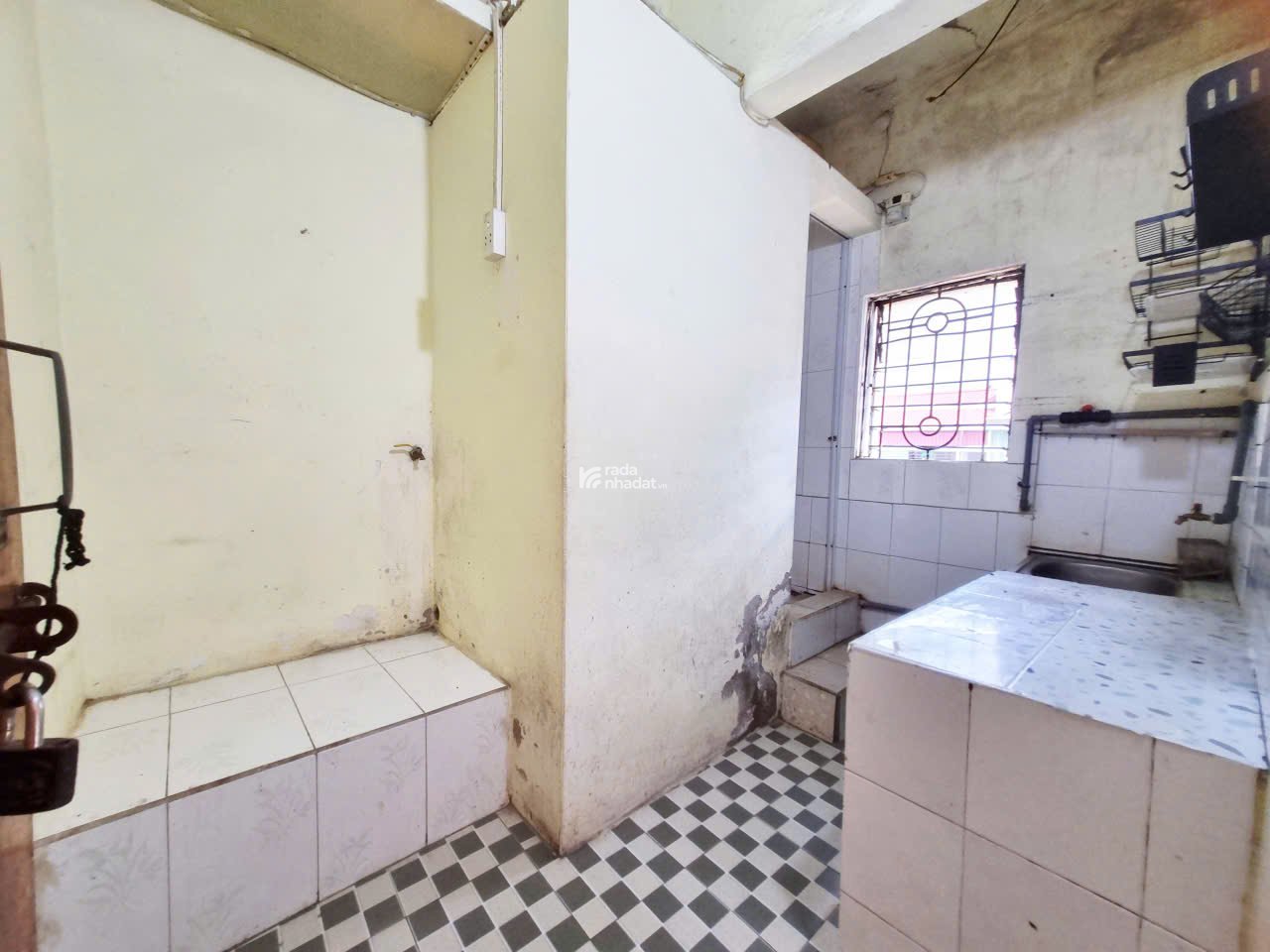 NHÀ TẬP THỂ HÀ ĐÔNG SỔ ĐỎ 43M2 SỬ DỤNG 75M2 CHỈ 3.4 TỶ 