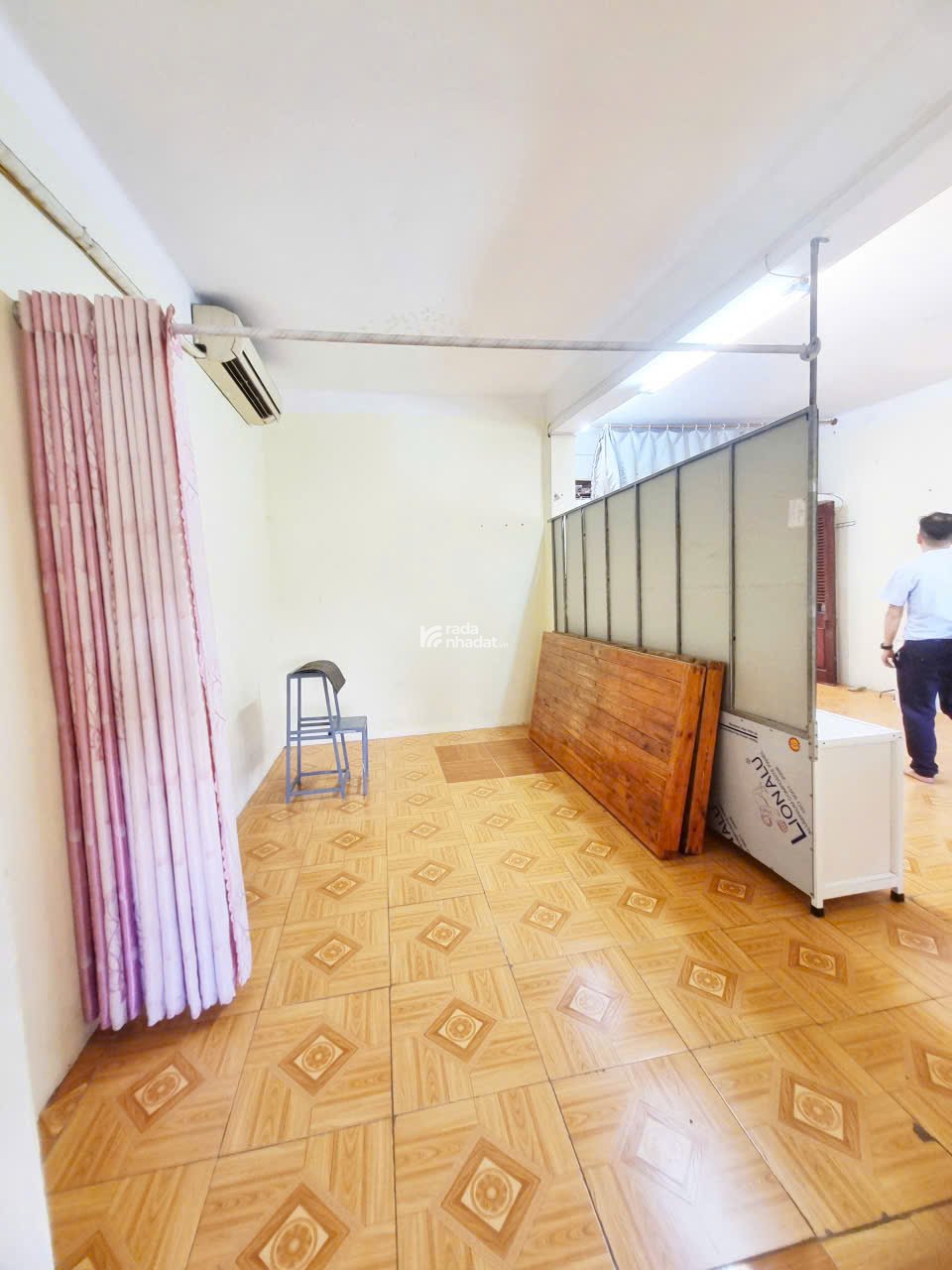 NHÀ TẬP THỂ HÀ ĐÔNG SỔ ĐỎ 43M2 SỬ DỤNG 75M2 CHỈ 3.4 TỶ 