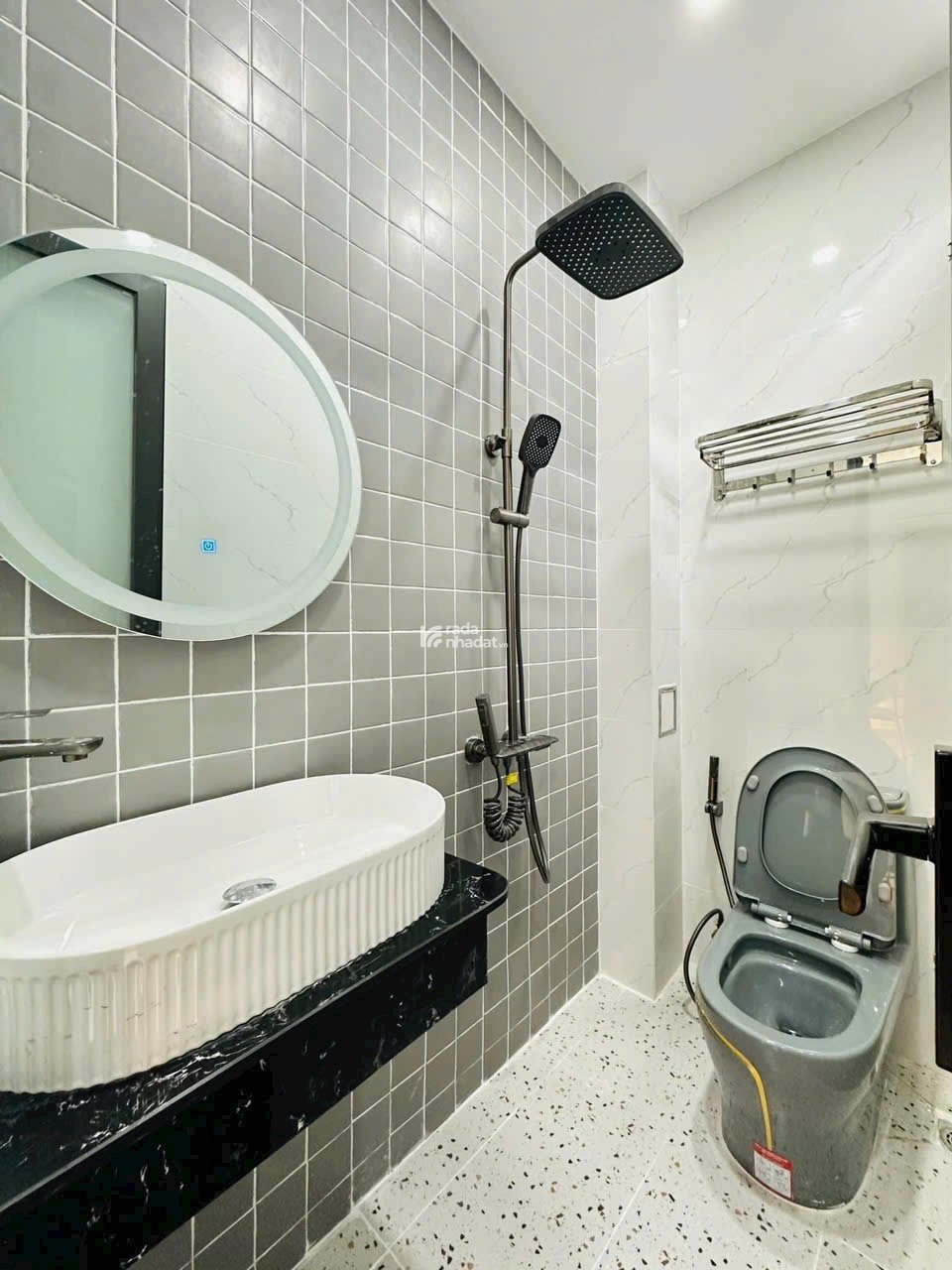 Bán nhà tại trung tâm đường Cô Giang Phú Nhuận sổ hồng riêng chính chủ 51m2