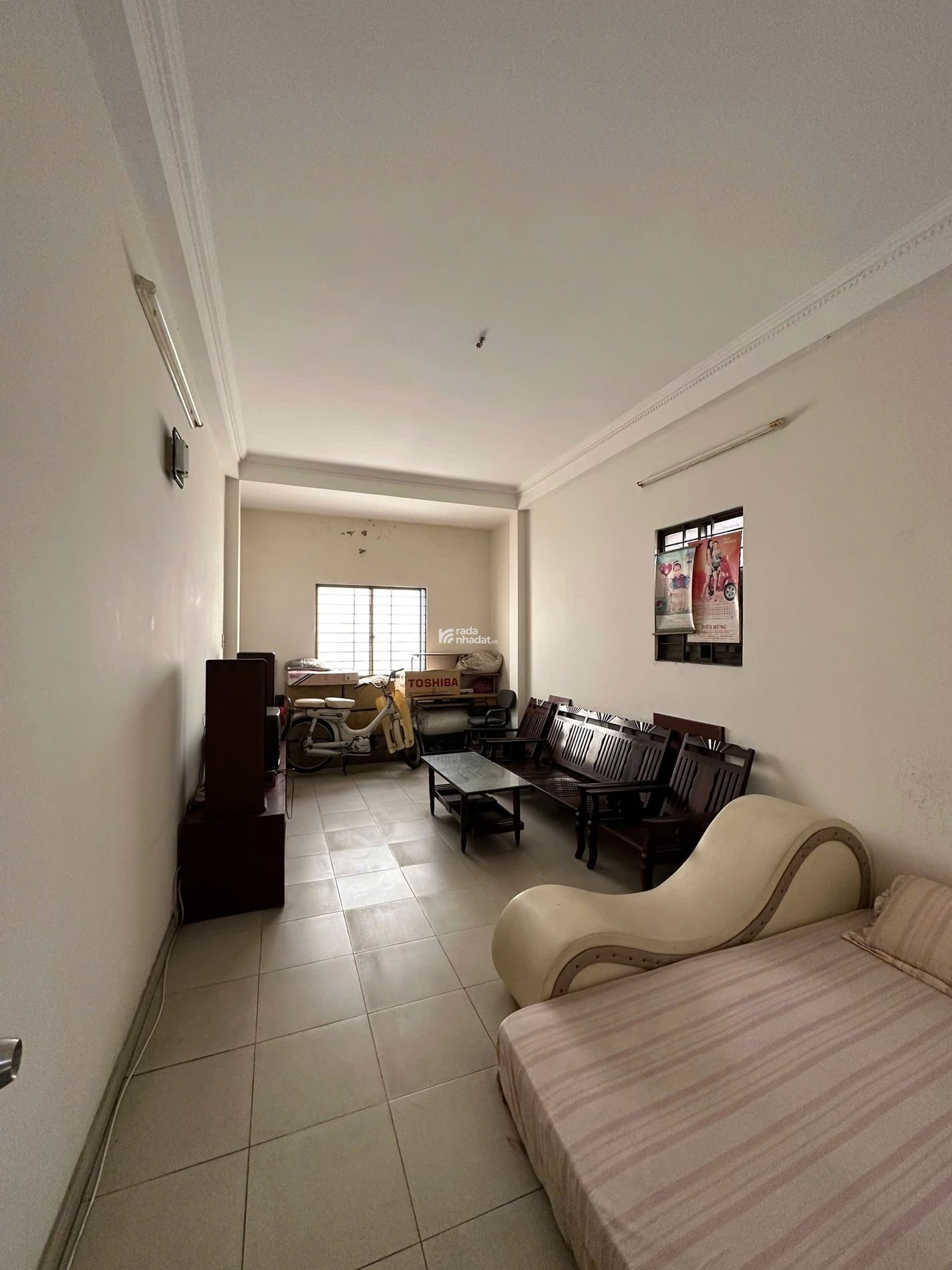 QUẬN TÂN BÌNH - TRẦN VĂN QUANG - NHÀ 4 TẦNG BTCT - HẺM XE HƠI (P.10) 