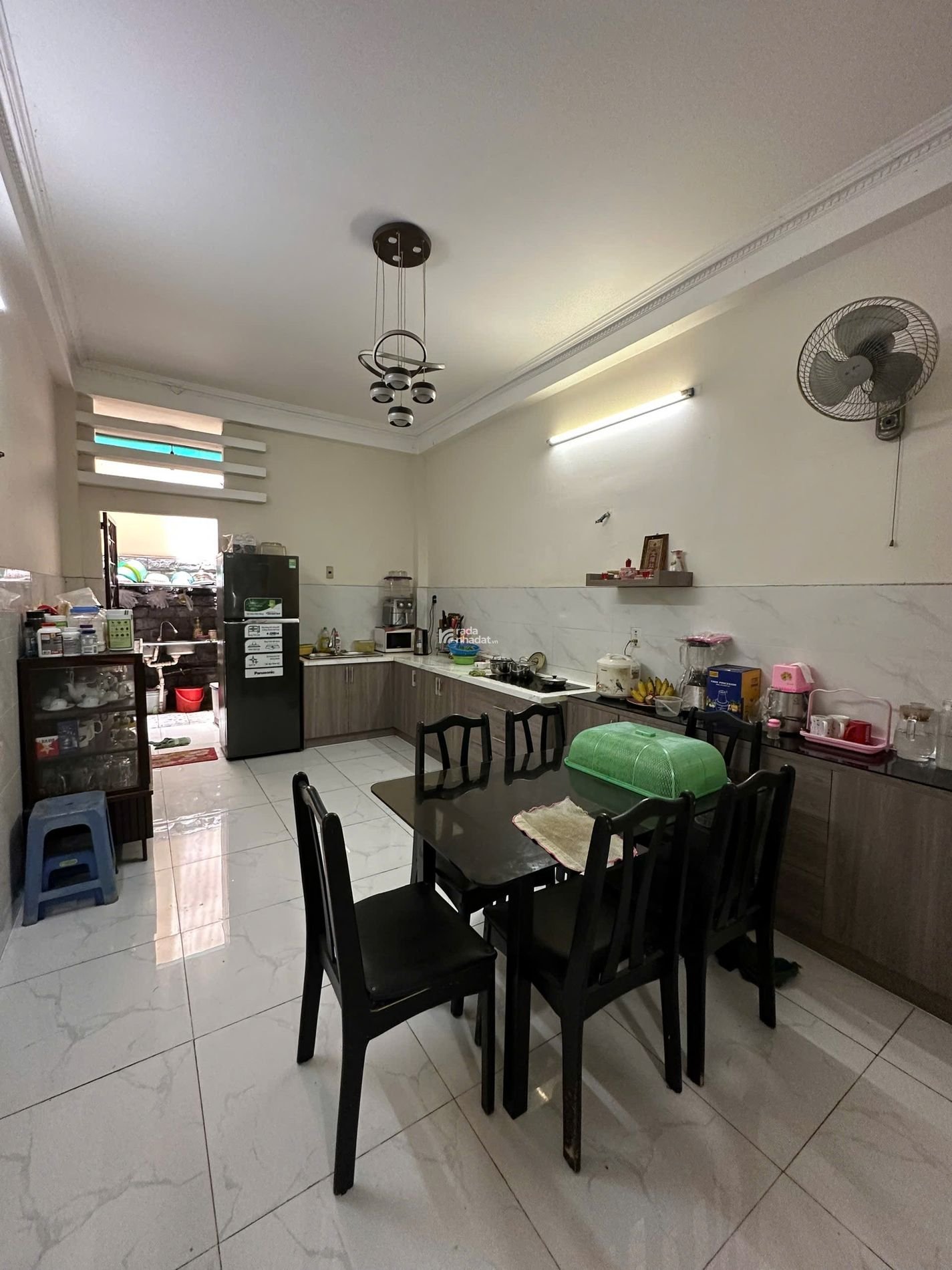 QUẬN TÂN BÌNH - TRẦN VĂN QUANG - NHÀ 4 TẦNG BTCT - HẺM XE HƠI (P.10) 