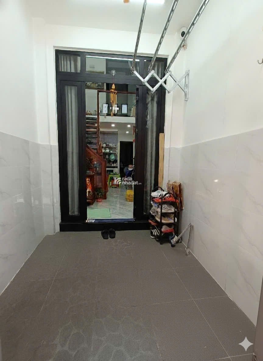 NHÀ ĐẸP HXH- ÂU DƯƠNG LÂN - 35M2 CẠNH BÊN QUẬN 1 NHỈNH 4 TỶ