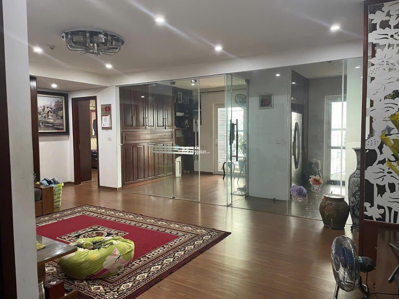 Chính chủ cần bán gấp căn full đồ đẹp tại Diamond Flower DT: 125m2, 3N2WC giá: 8.5 tỷ
