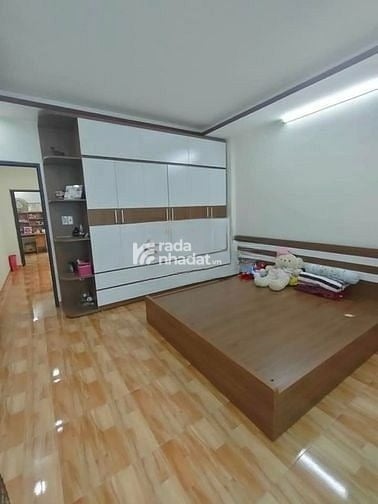 Ngộp Bank bán gấp nhà 1t1l 60.5m2 /1 tỷ 250tr, Nguyễn Trãi, p8,Q5, shr