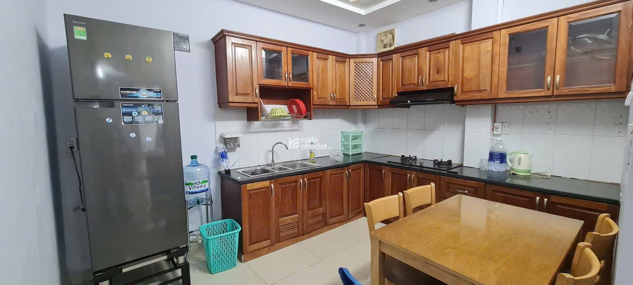 Bán nhà Nguyễn Hữu Cảnh, 2 Tầng đúc kiên cố