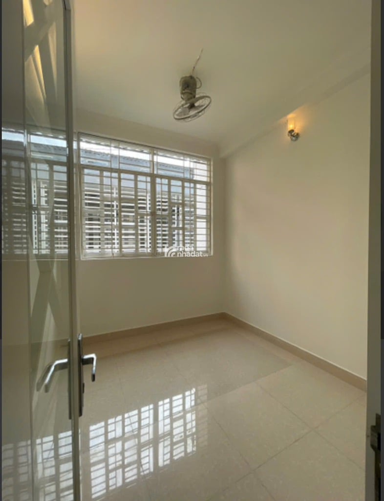 NHÀ 4 TẦNG - 25M2 - HẺM 4M THÔNG - DÒNG TIỀN 18 TR/T