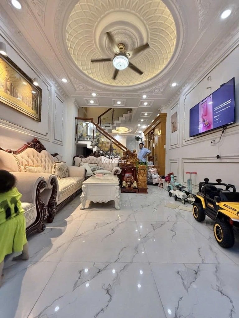 KHU PHÂN LÔ VIP - CHỦ GIẢM HƠN 200TR - 4 TẦNG - XE HƠI NGỦ NHÀ - ĐẸP LUNG LINH