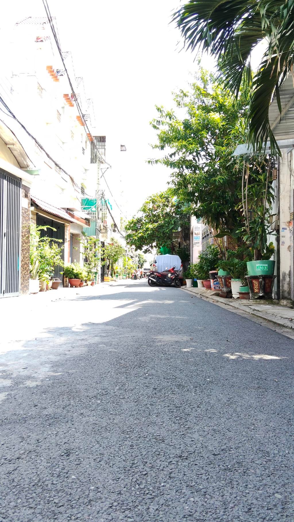 BÁN NHÀ LIÊN KHU 4-5 133M2 5.5 TỶ HẺM 7M XE TẢI TRÁNH BÌNH TÂN 