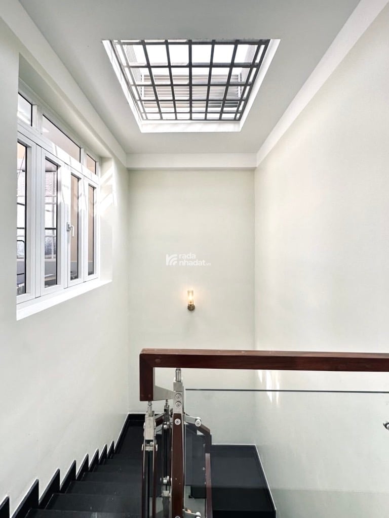 NHÀ ĐẸP HẺM ĐIỆN BIÊN PHỦ THÔNG - 4.3x15 - 64m2 - SẴN HD THUÊ - Ở TỐT