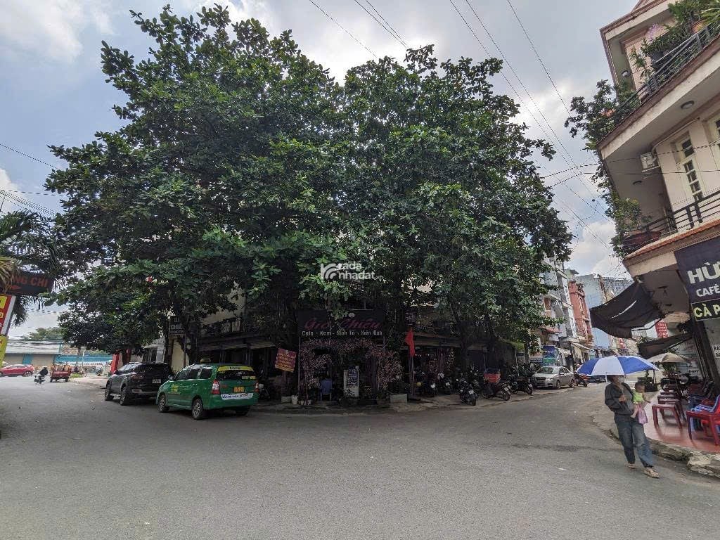  2 Tầng. Gồm 14 Phòng Trọ- khoán 20tr/th@ Dt: 109m2 (5x22)# Kết Cấu: nhà 2 Tần