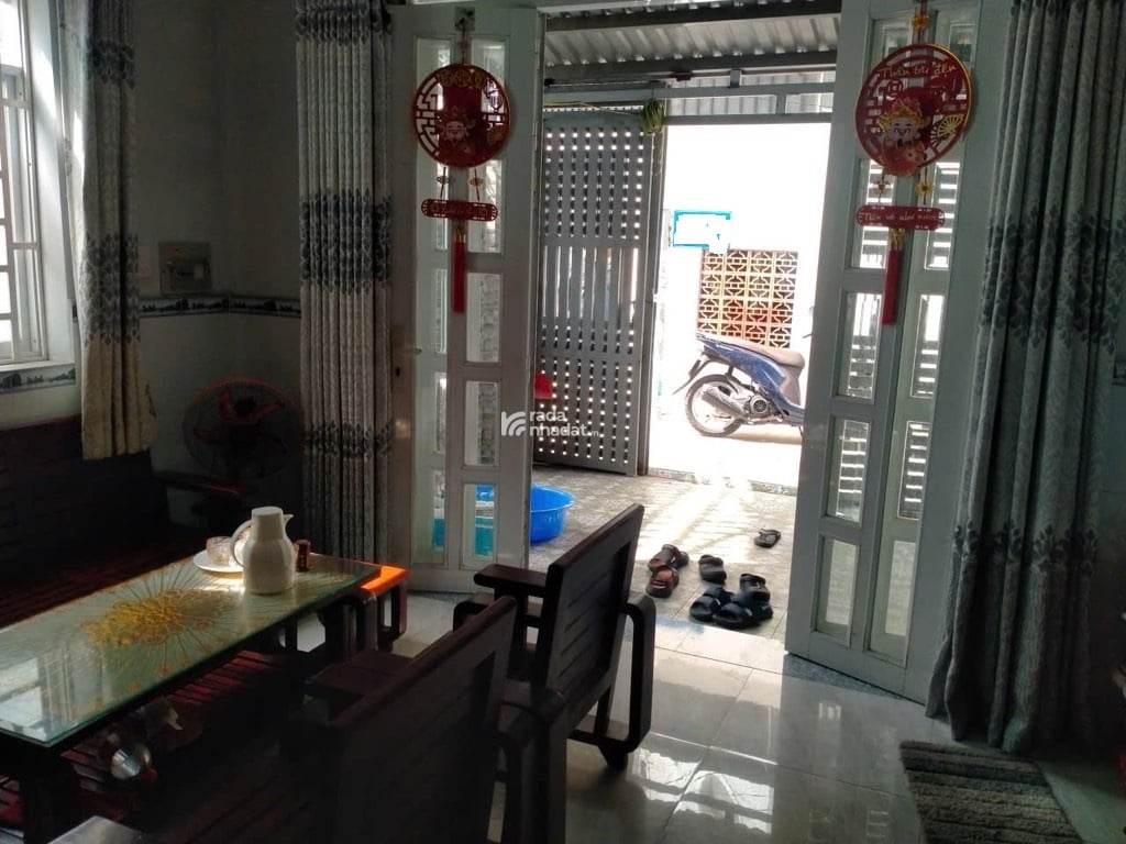 Bán nhà Nguyễn Văn Quỳ; 5x20m; 2 tầng; 3PN; 3WC; sổ hồng riêng