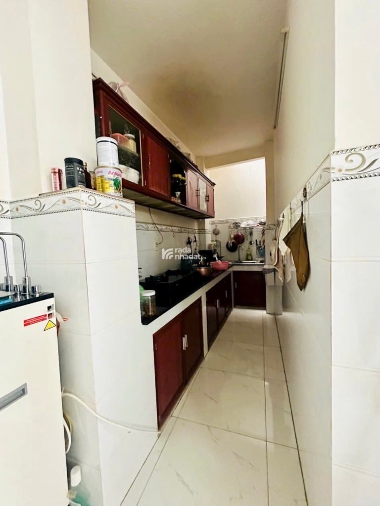 -Vị trí gần ngã 3 Lê Văn Quới giao Mã Lò, p. Bình Trị Đông A. Q.Bình Tân 