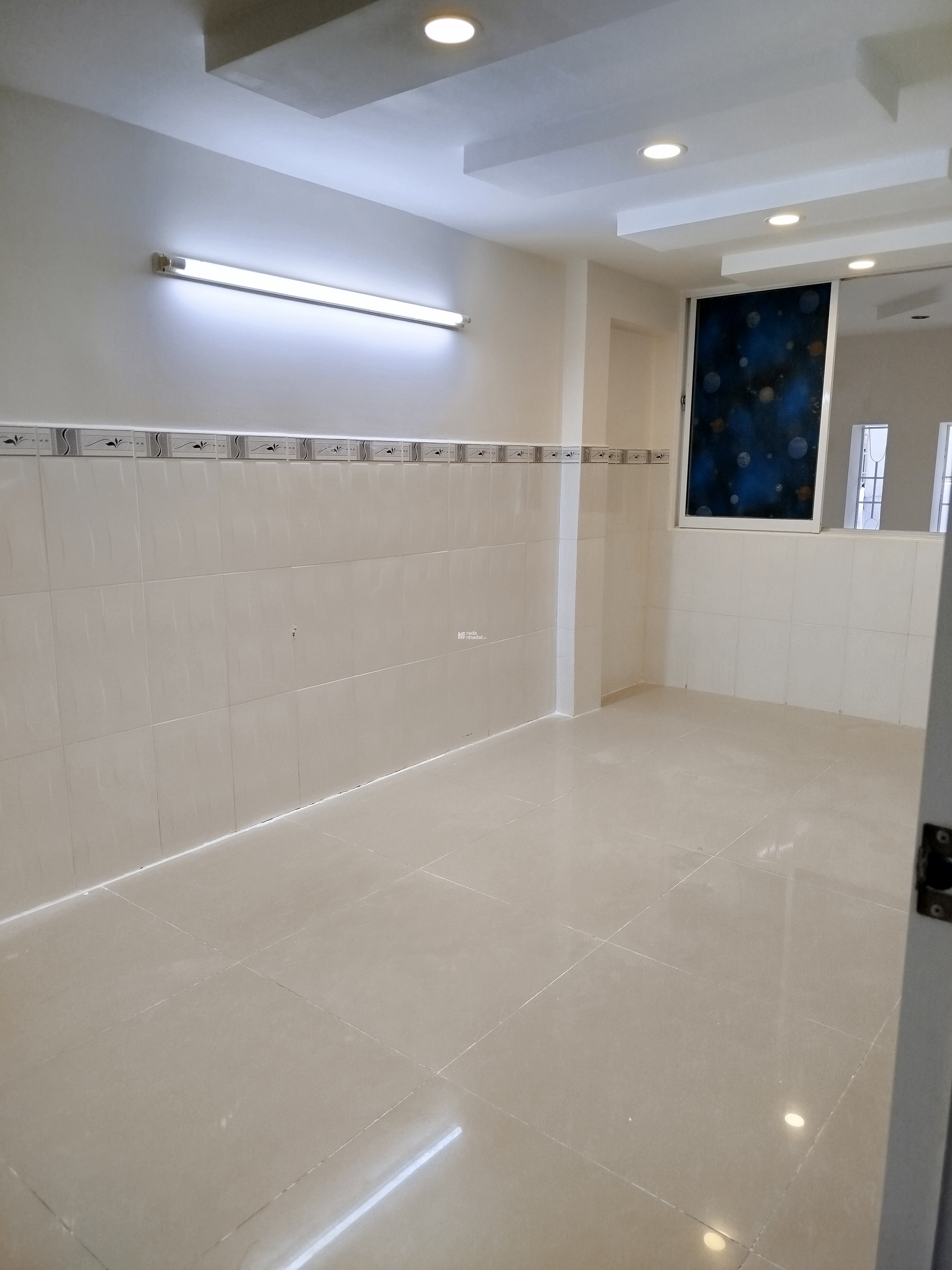 Bán nhà Q8...1 trệt 1 lửng 1 lầu