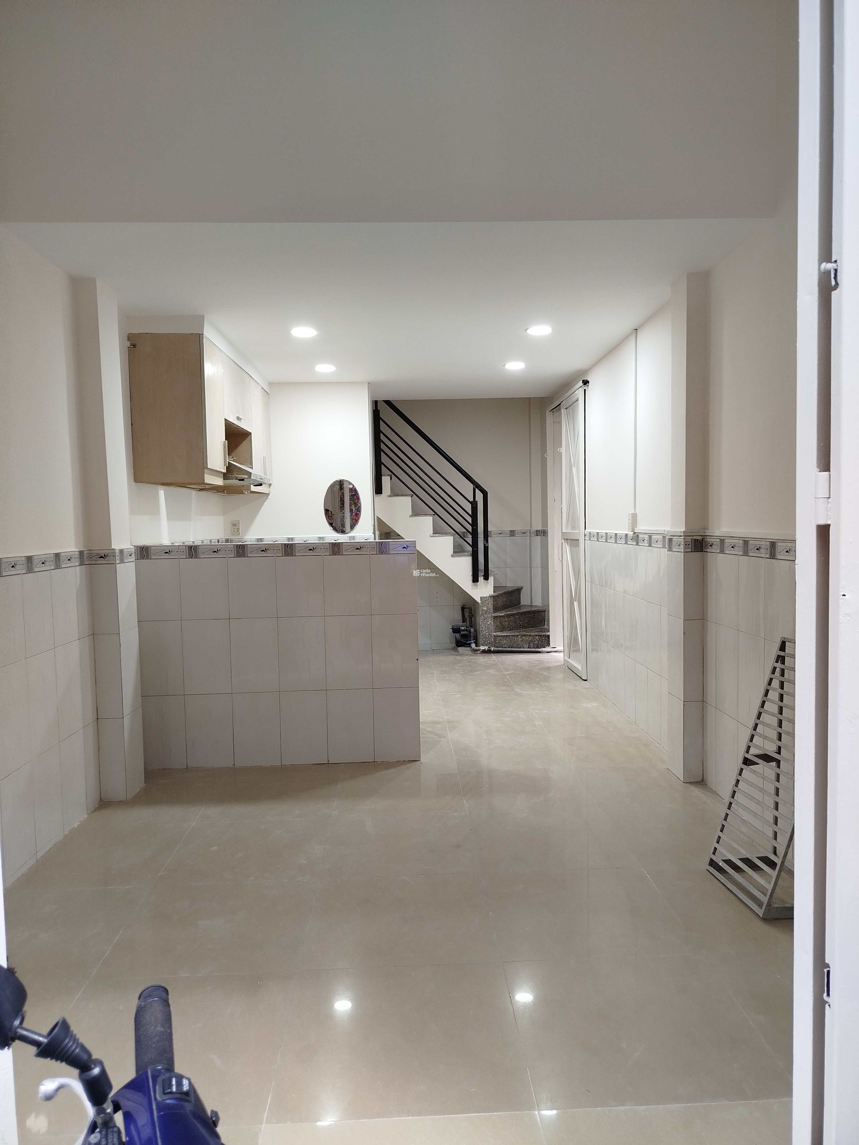 Bán nhà Q8...1 trệt 1 lửng 1 lầu